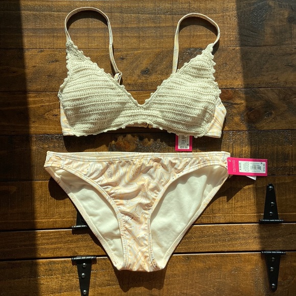 Xhilaration Other - 🆕 Xhilaration Women’s Swimsuit Cheeky Bikini Size S 0/2 #188